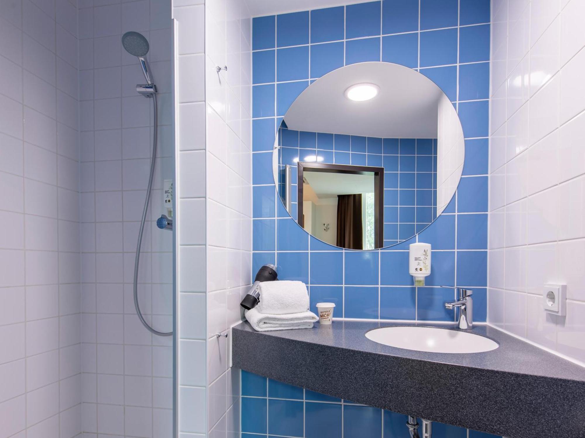 B&B Hotel Landshut Dış mekan fotoğraf